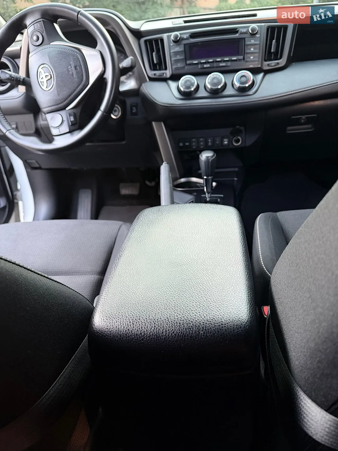 2016 Toyota RAV 4 - мініатюра 10