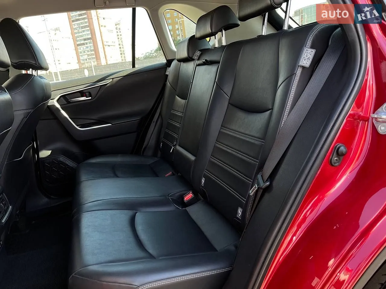 2019 Toyota RAV 4 - мініатюра 10