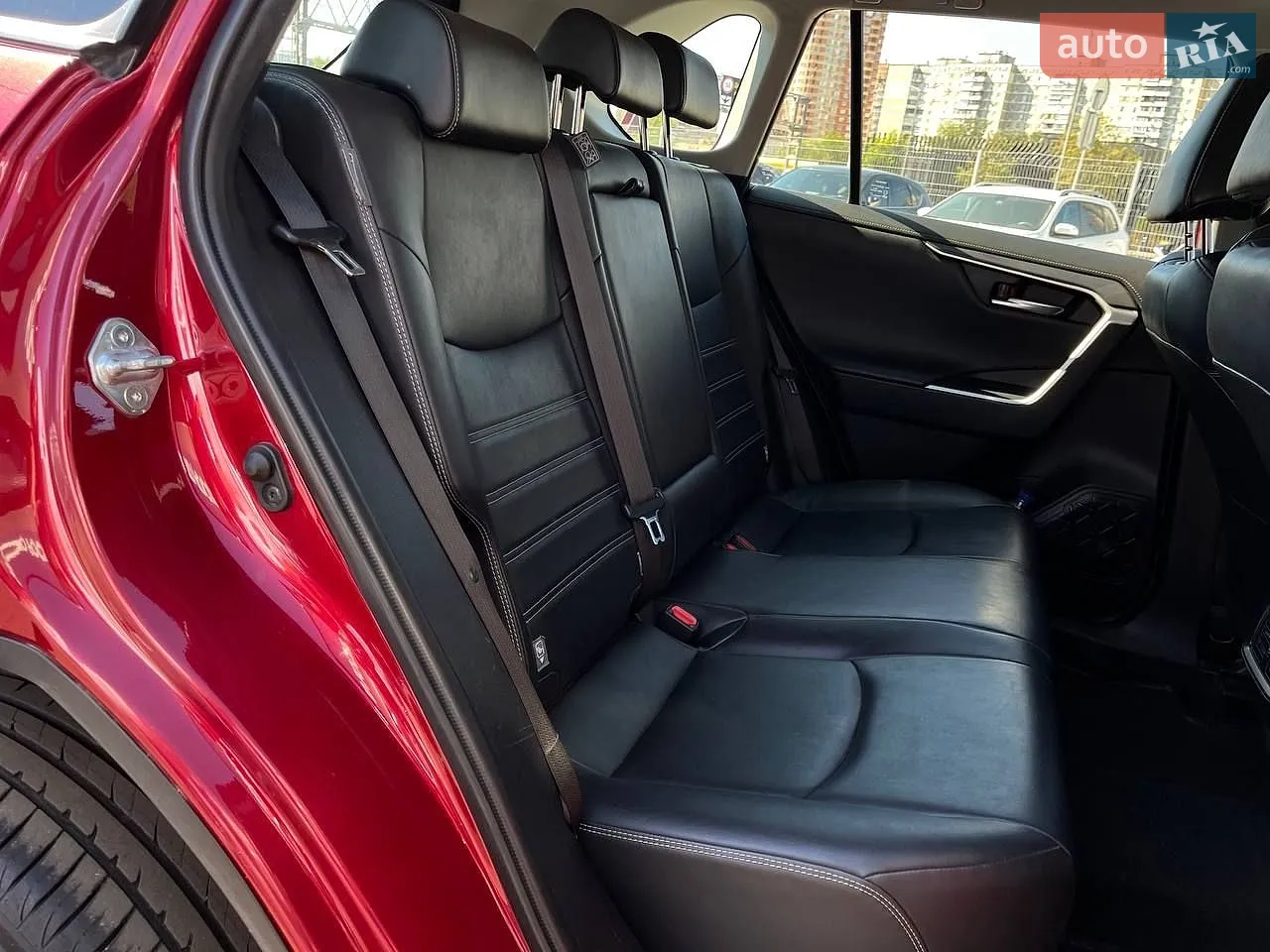 2019 Toyota RAV 4 - мініатюра 11