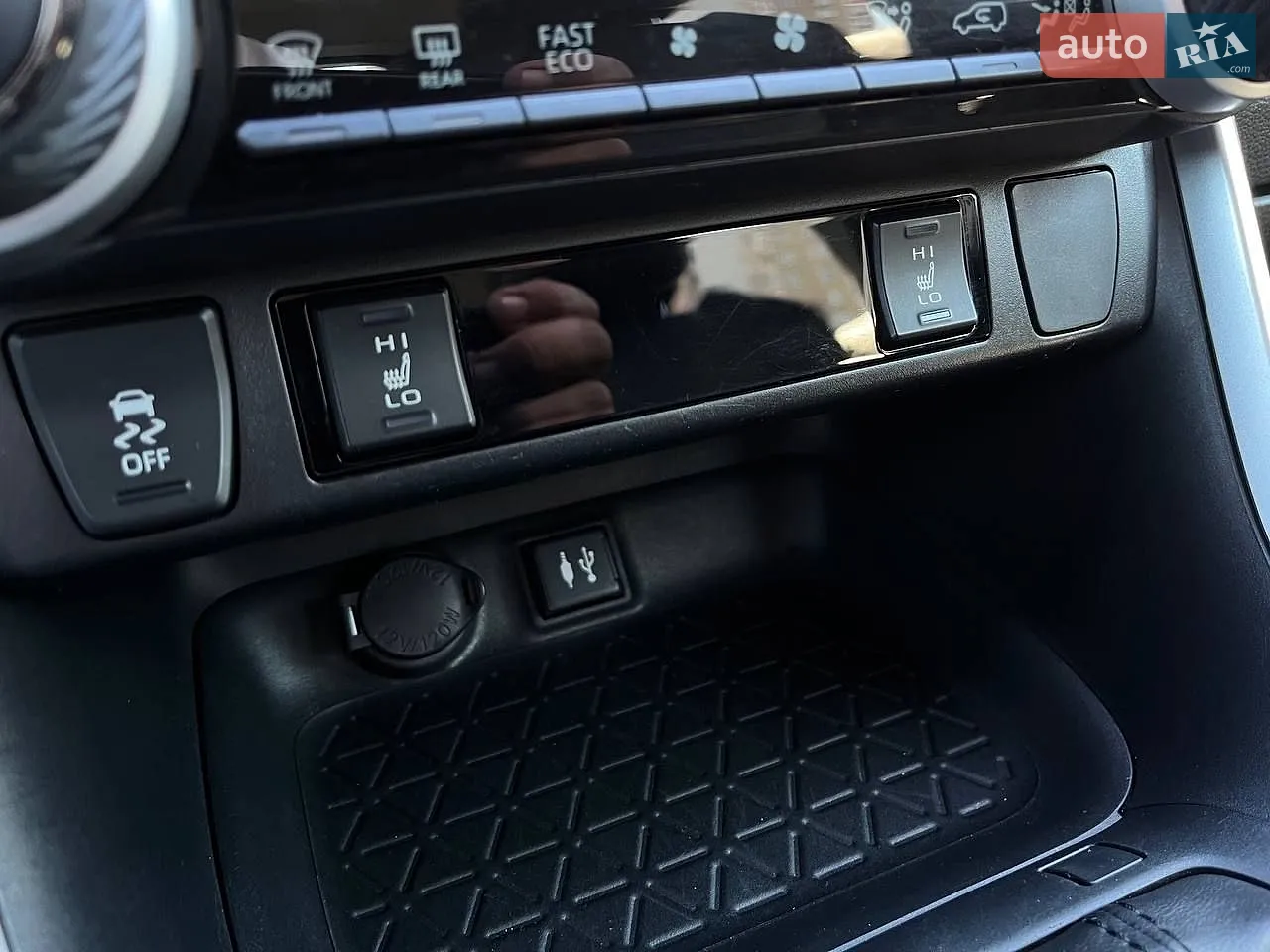 2019 Toyota RAV 4 - мініатюра 27