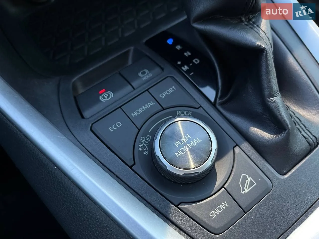 2019 Toyota RAV 4 - мініатюра 28