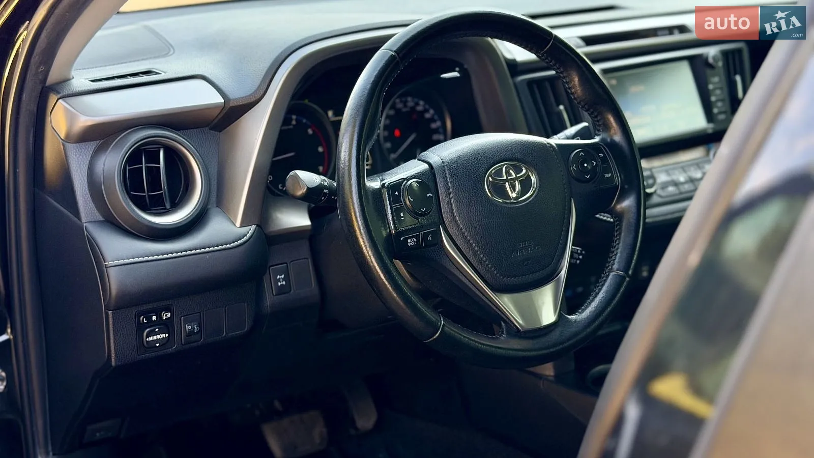 2017 Toyota RAV 4 - мініатюра 10