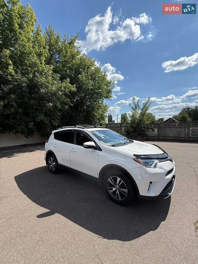 2016 Toyota RAV 4 - мініатюра 2