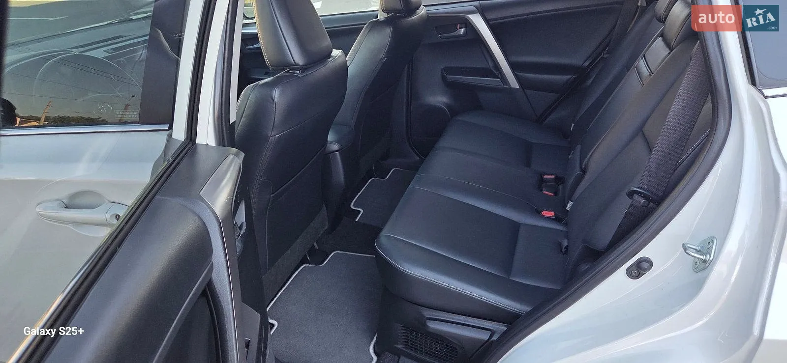 2016 Toyota RAV 4 - мініатюра 23