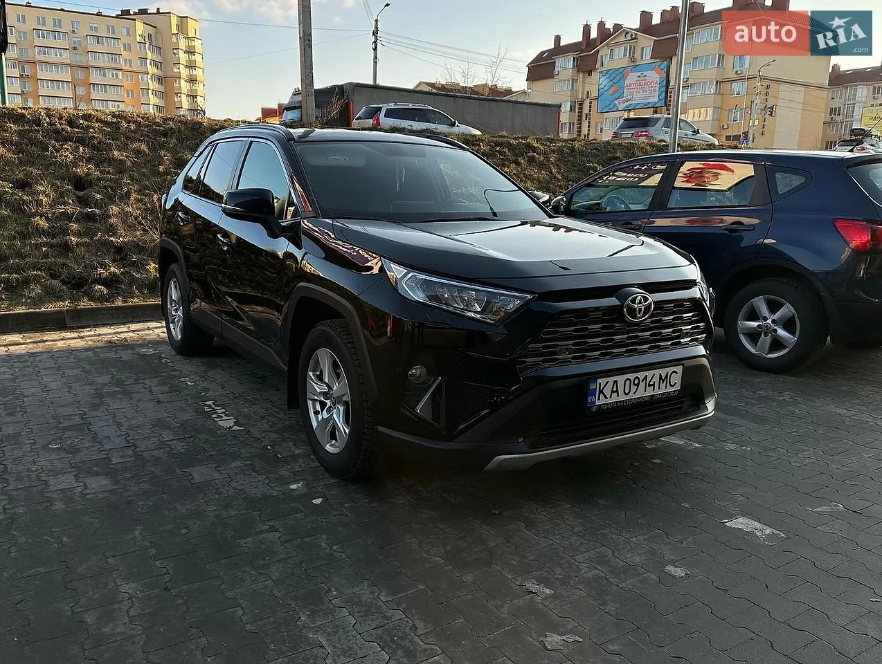 2020 Toyota RAV 4 - мініатюра 45
