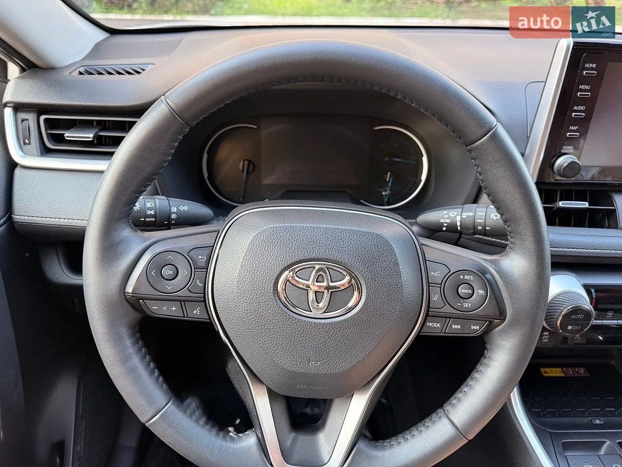 2022 Toyota RAV 4 - мініатюра 30