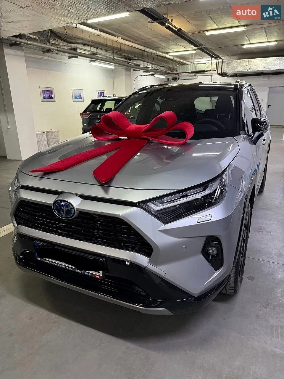 2025 Toyota RAV 4 - фото 1