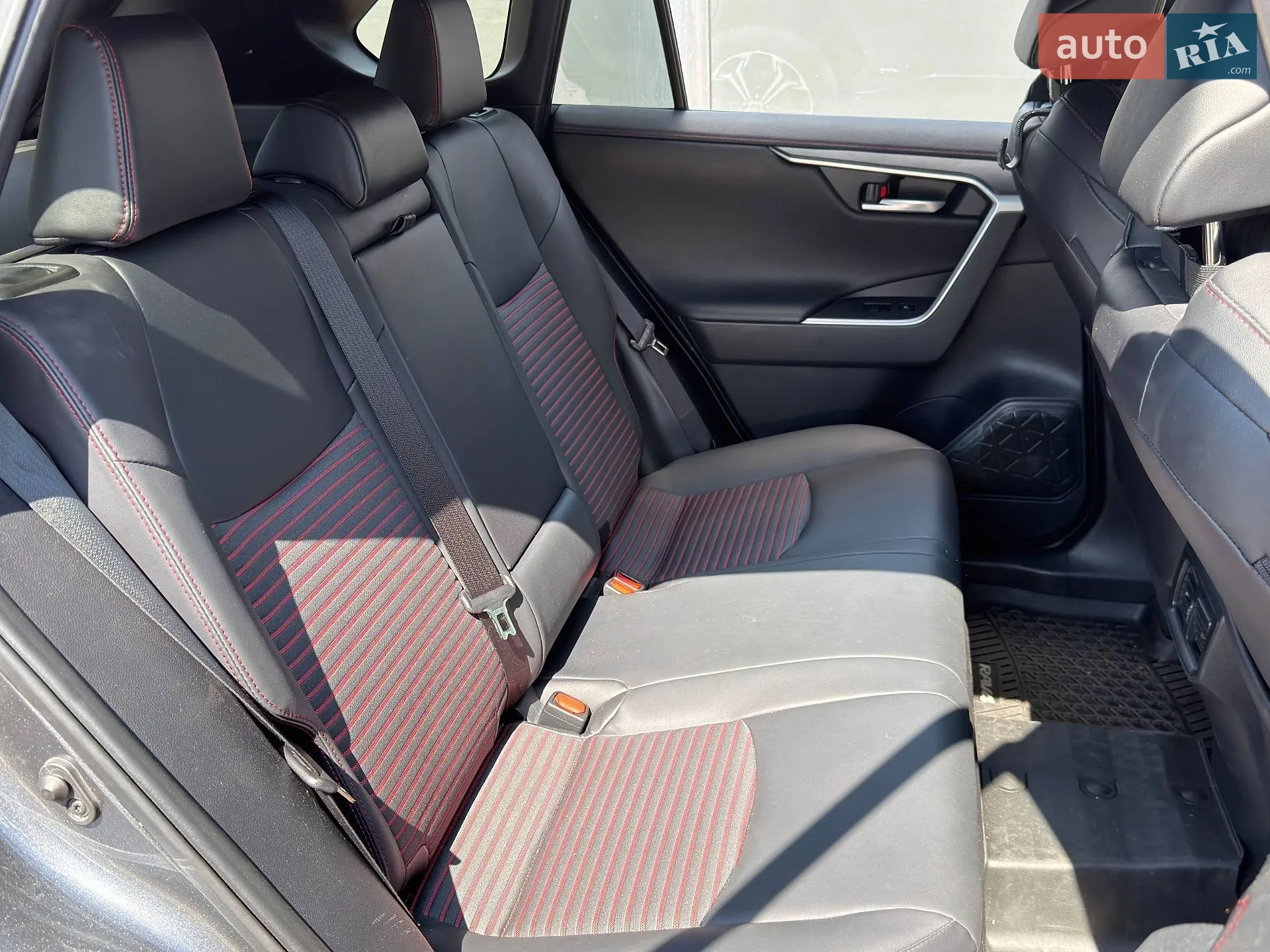 2023 Toyota RAV 4 - мініатюра 21