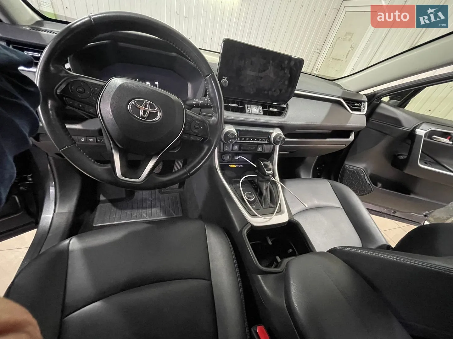 2024 Toyota RAV 4 - мініатюра 21