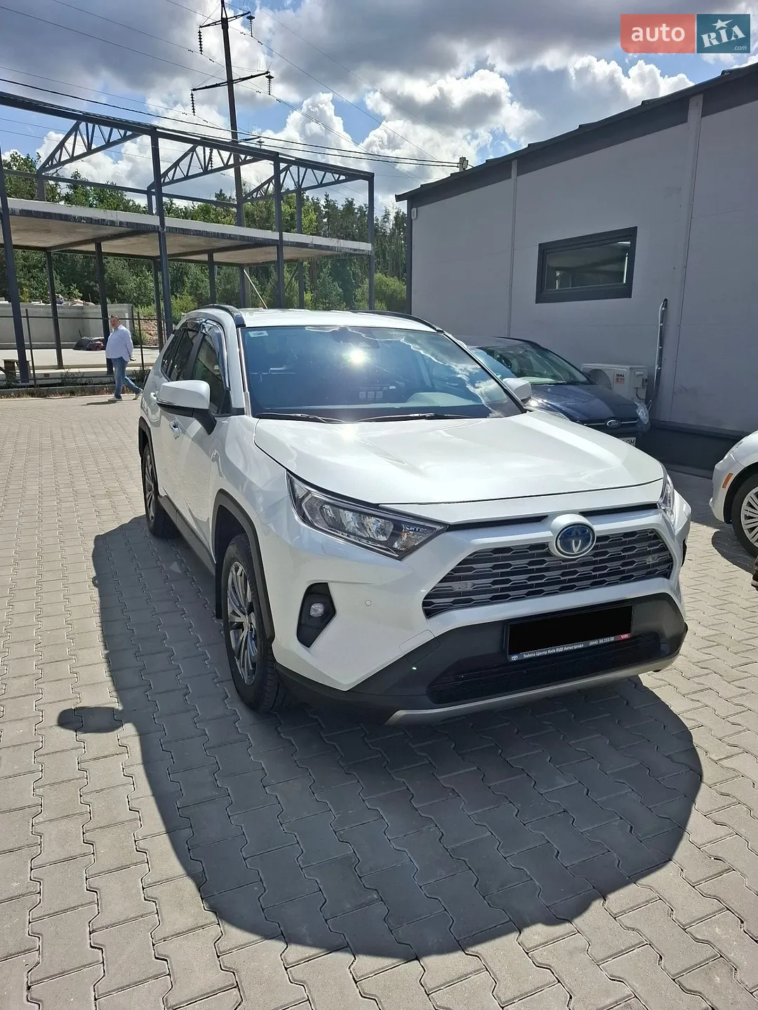 2025 Toyota RAV 4 - мініатюра 2