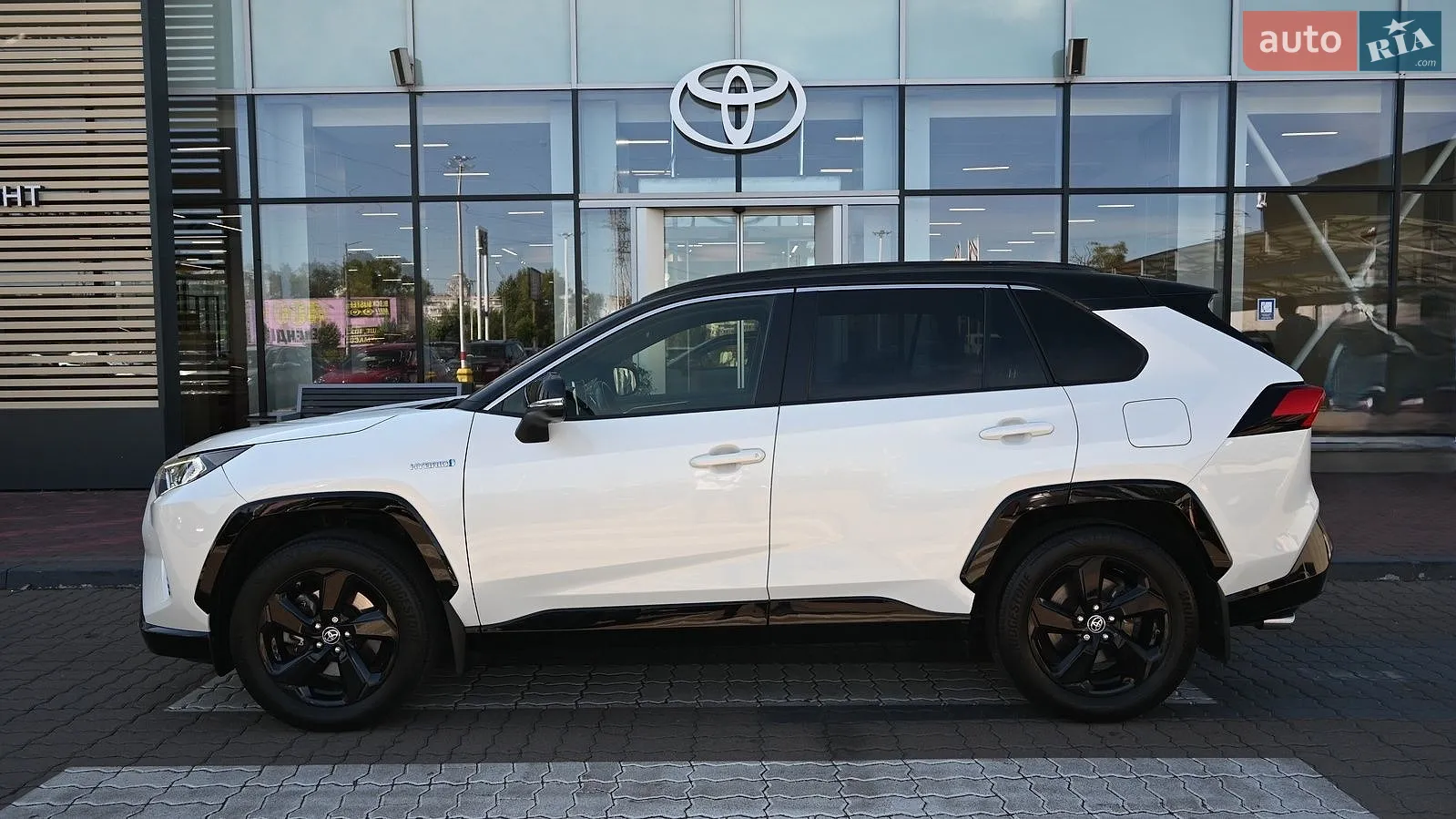 2021 Toyota RAV 4 - мініатюра 3
