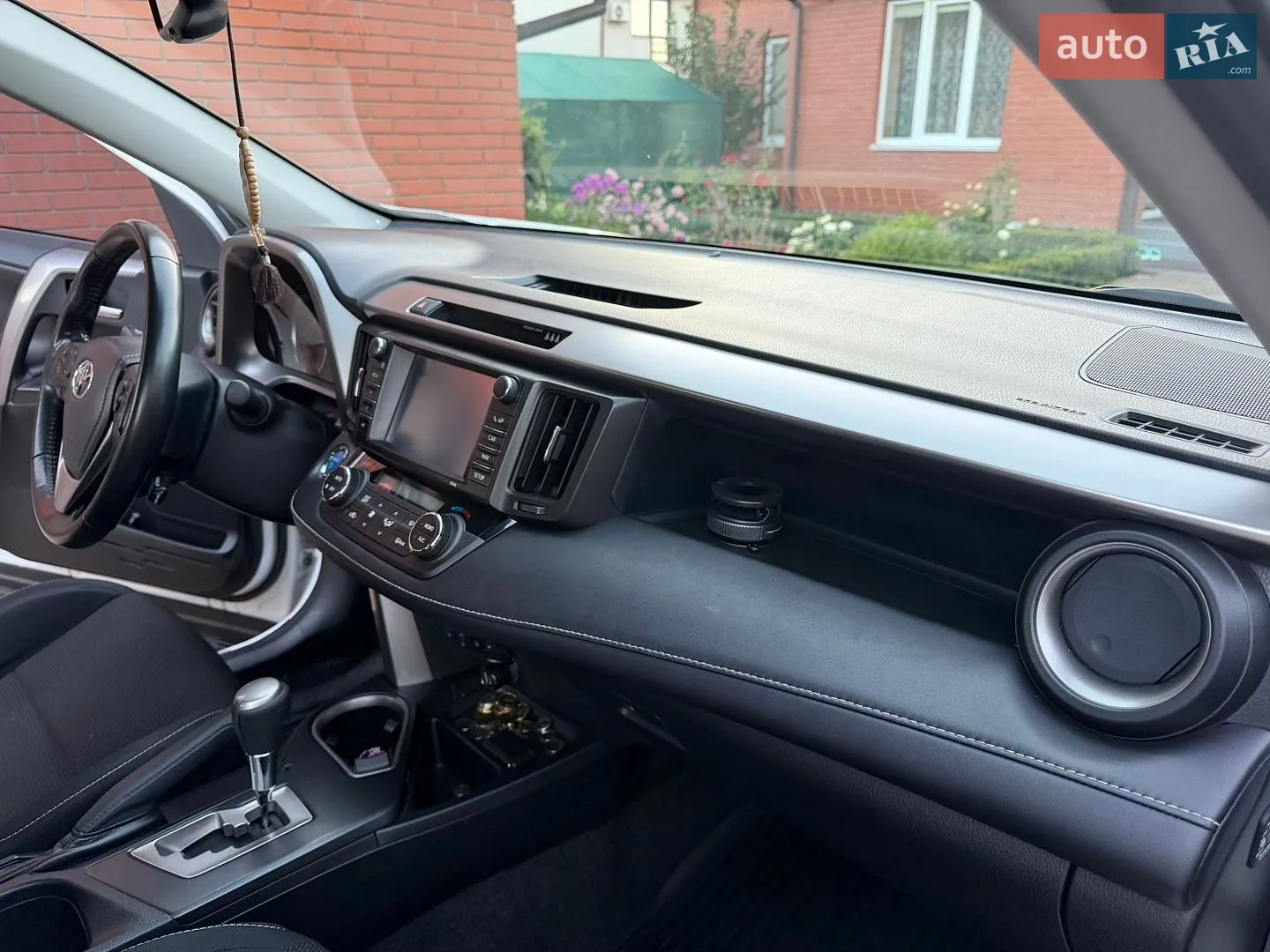 2017 Toyota RAV 4 - мініатюра 32