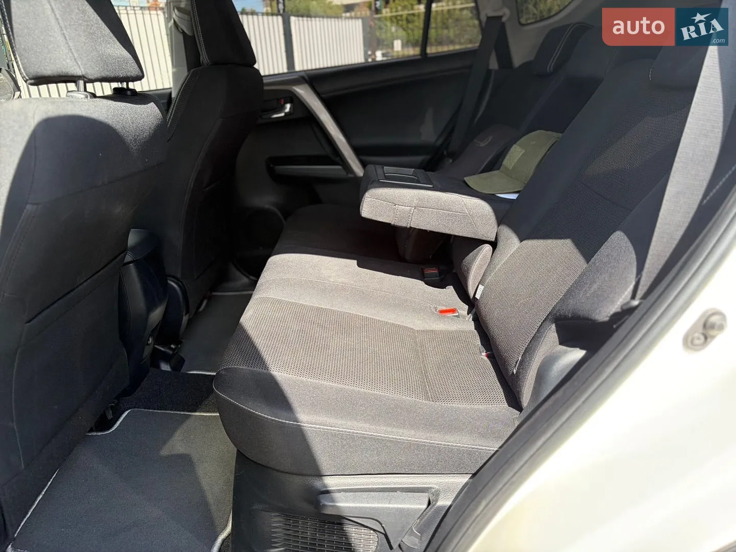2016 Toyota RAV 4 - мініатюра 24