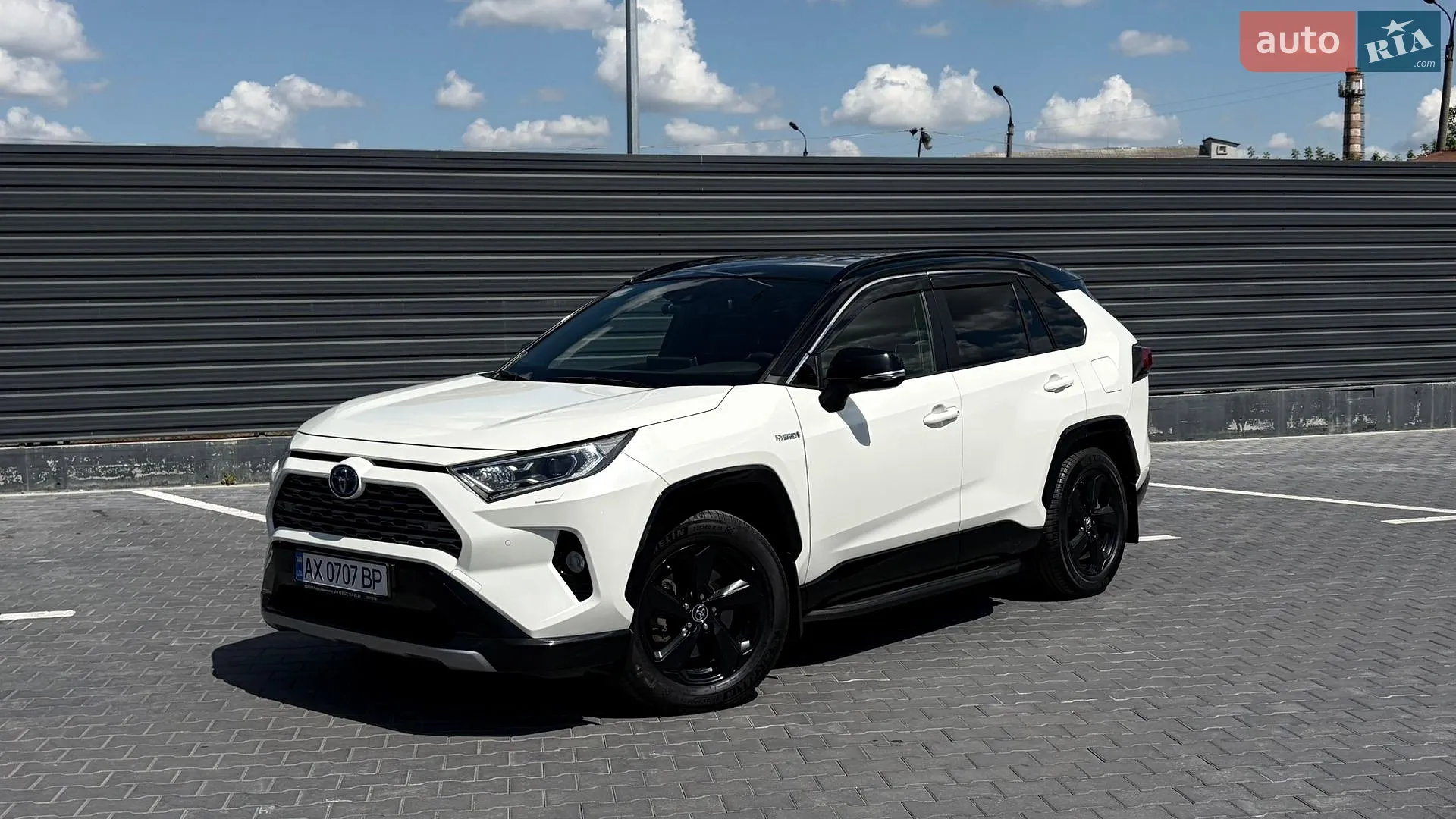 2019 Toyota RAV 4 - фото 1