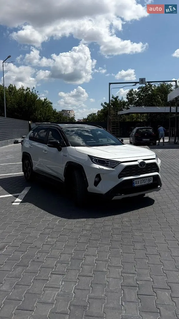 2019 Toyota RAV 4 - мініатюра 2
