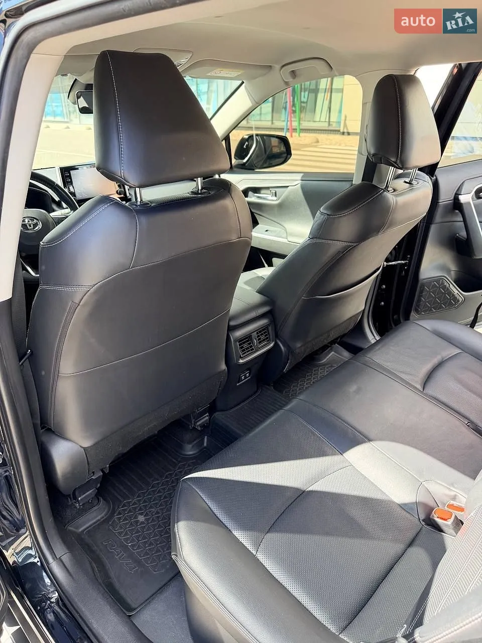 2020 Toyota RAV 4 - мініатюра 43