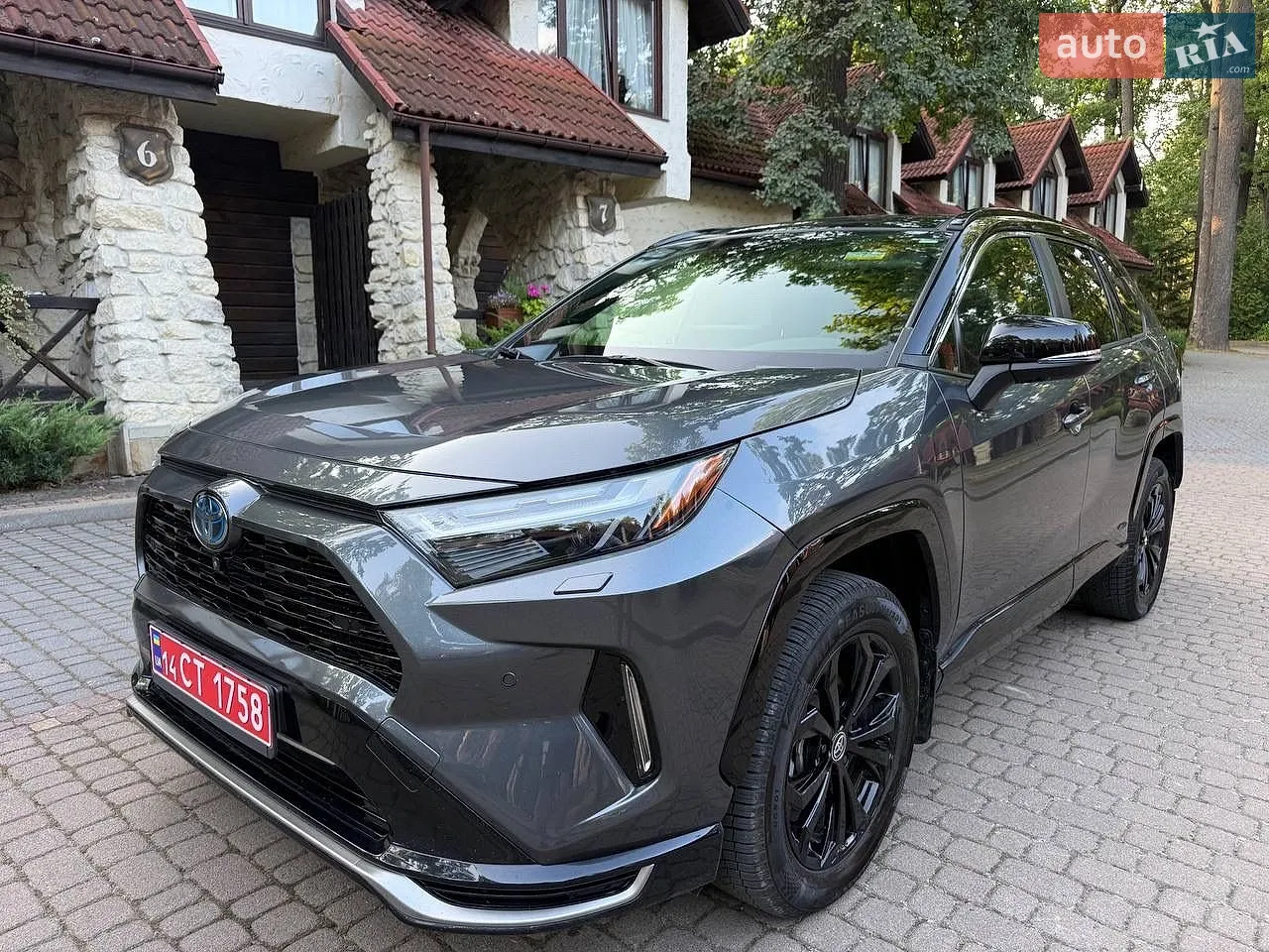 2023 Toyota RAV 4 - фото 1