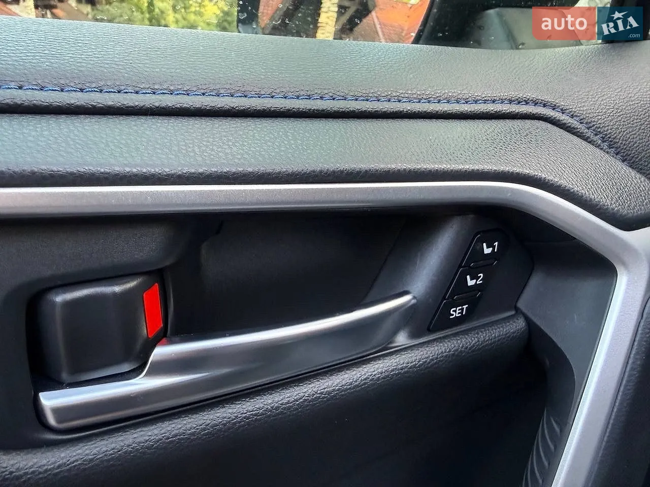 2023 Toyota RAV 4 - мініатюра 19