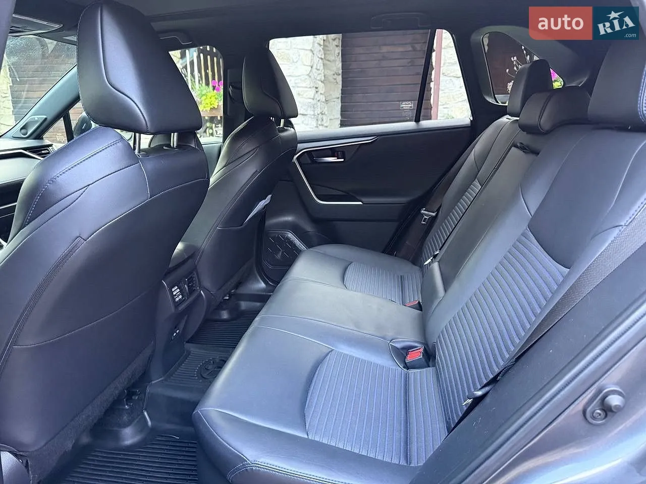 2023 Toyota RAV 4 - мініатюра 21