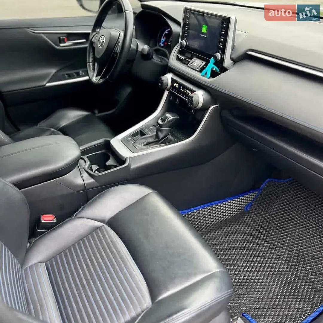 2018 Toyota RAV 4 - мініатюра 8