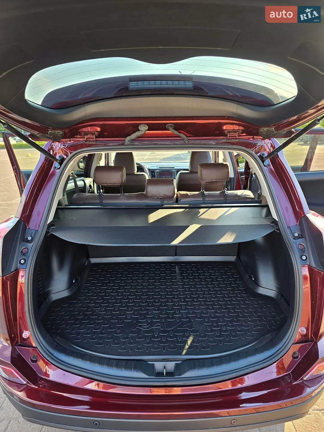 2017 Toyota RAV 4 - мініатюра 7