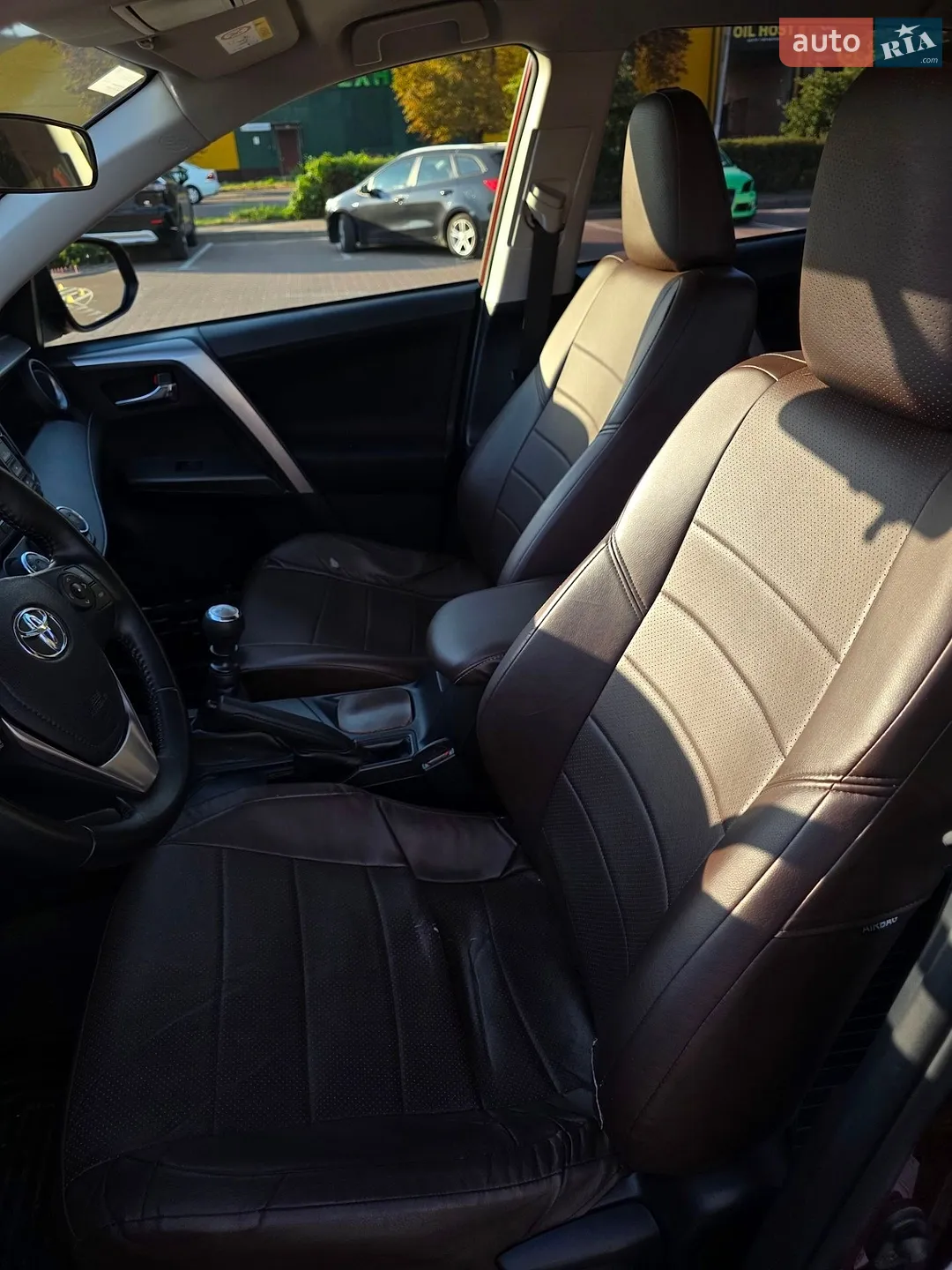 2017 Toyota RAV 4 - мініатюра 12