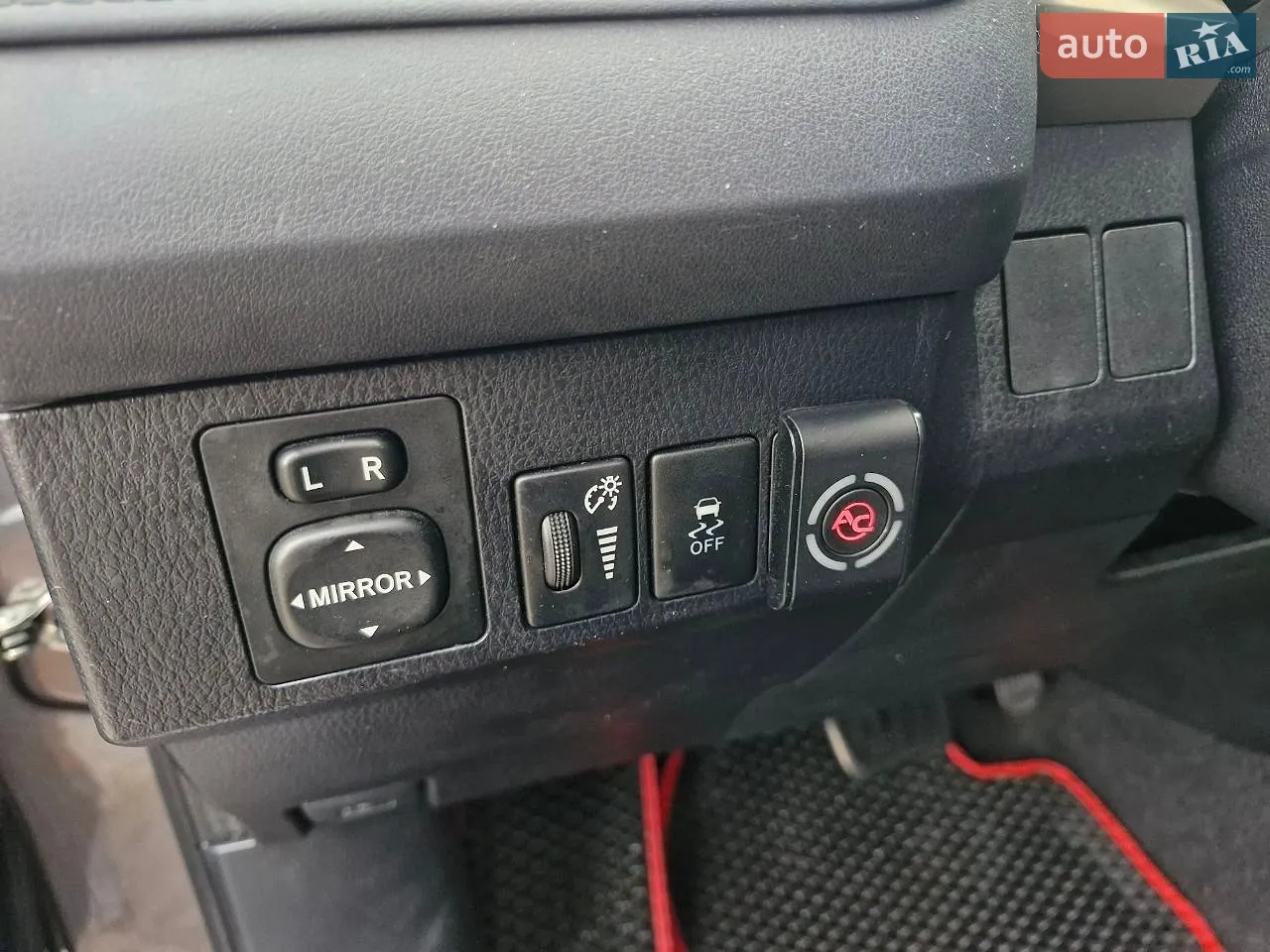 2015 Toyota RAV 4 - мініатюра 13