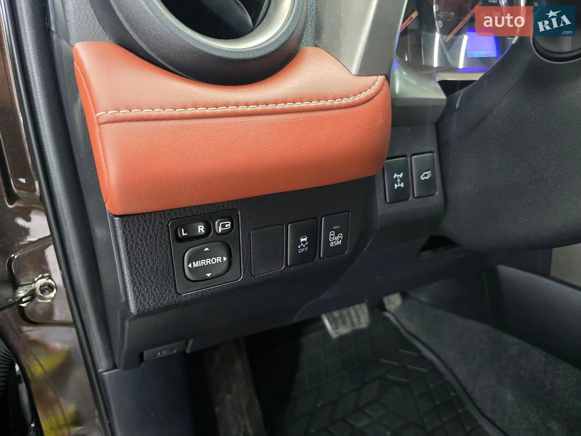 2015 Toyota RAV 4 - мініатюра 10