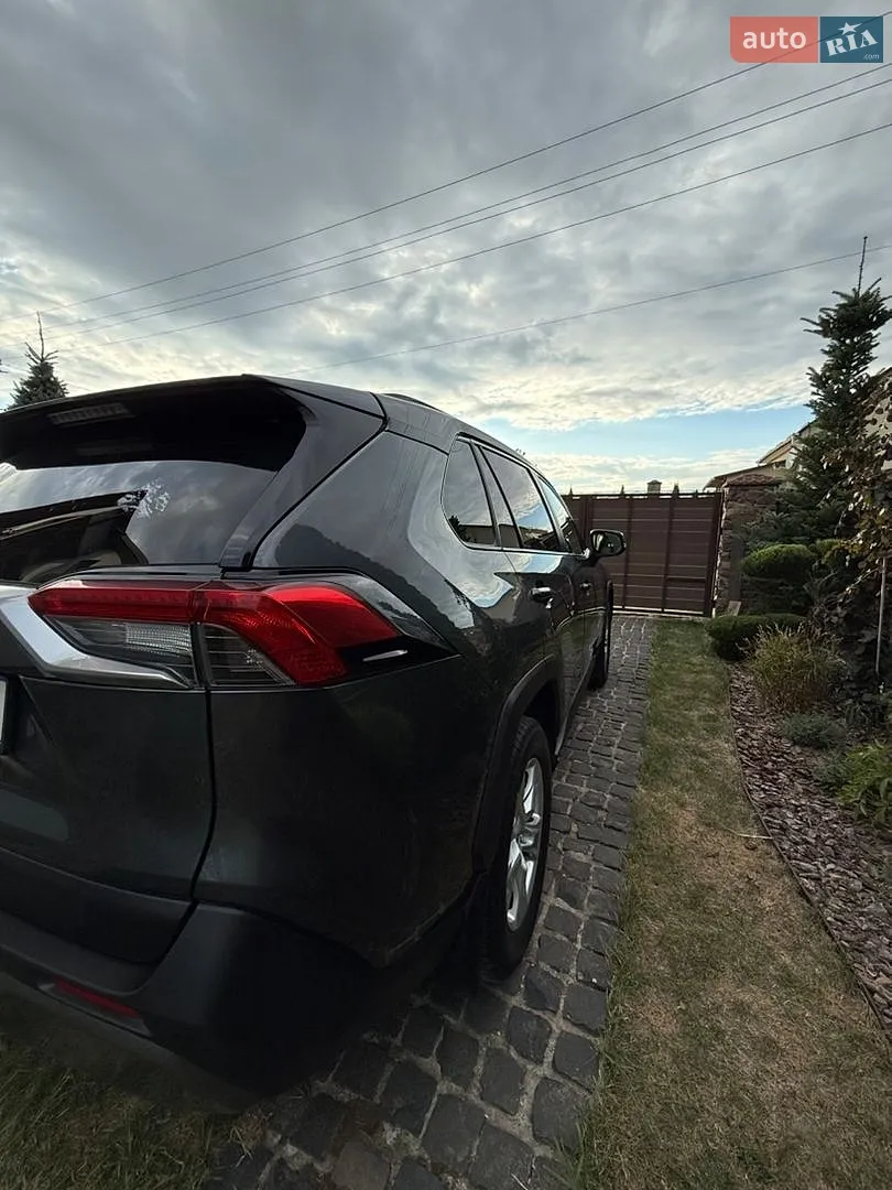 2021 Toyota RAV 4 - мініатюра 10