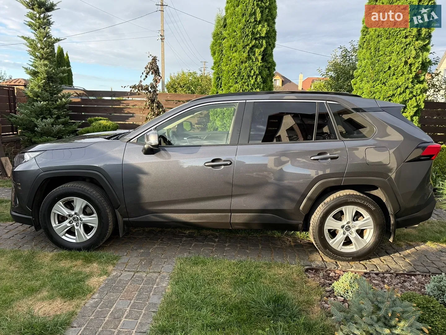 2021 Toyota RAV 4 - мініатюра 8