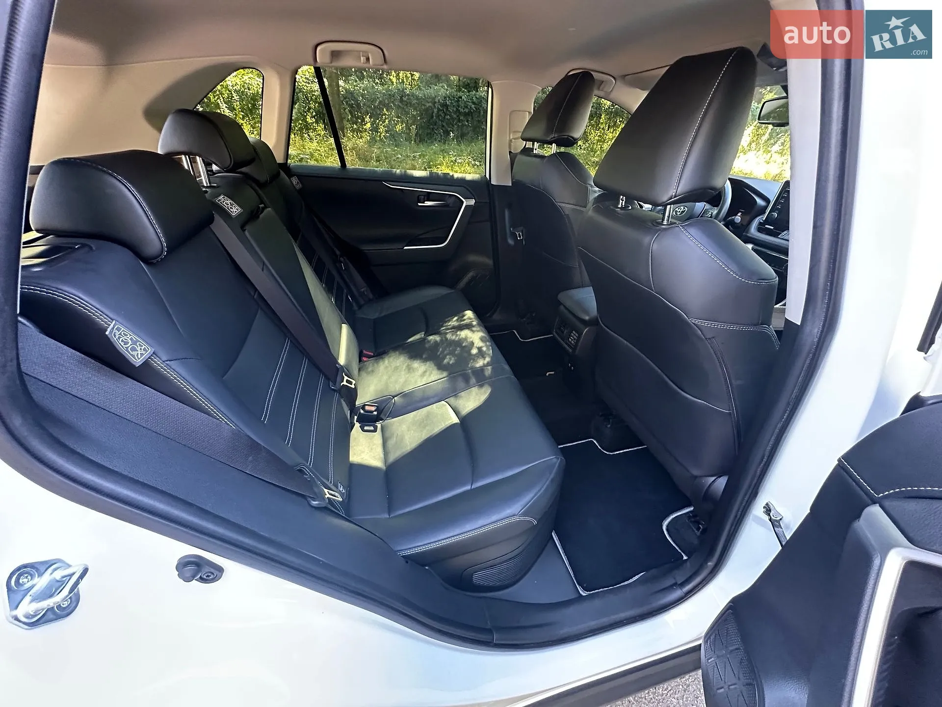 2020 Toyota RAV 4 - мініатюра 25