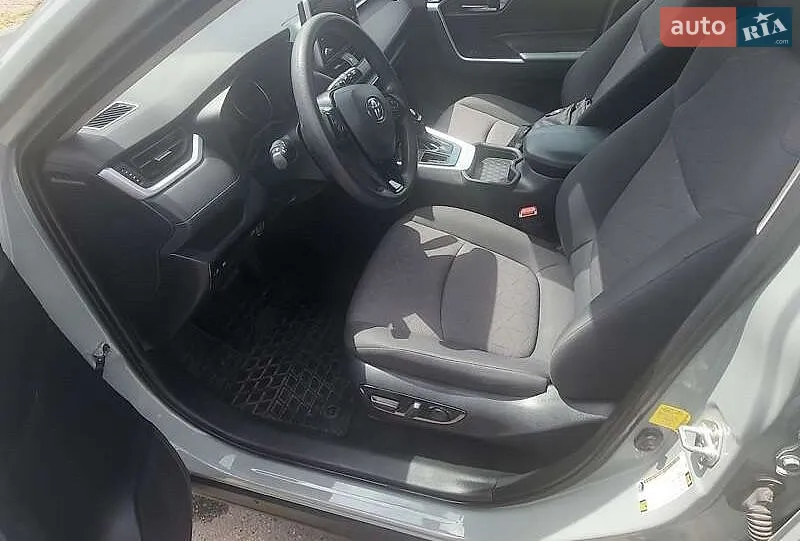 2019 Toyota RAV 4 - мініатюра 20