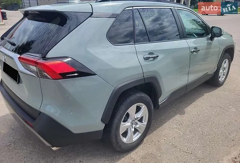 2019 Toyota RAV 4 - мініатюра 10