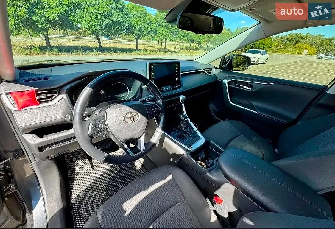 2020 Toyota RAV 4 - мініатюра 28