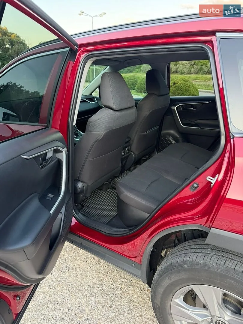 2023 Toyota RAV 4 - мініатюра 16