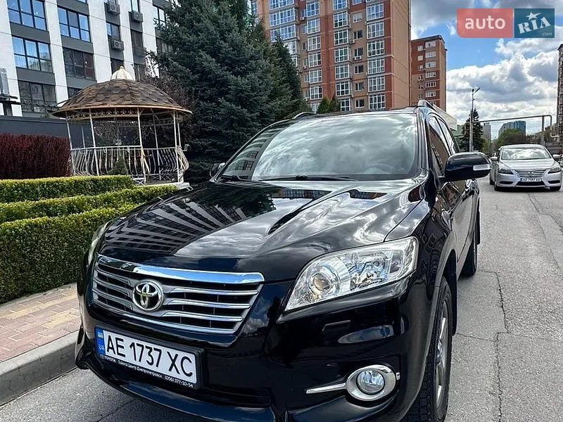 Toyota RAV4 2012