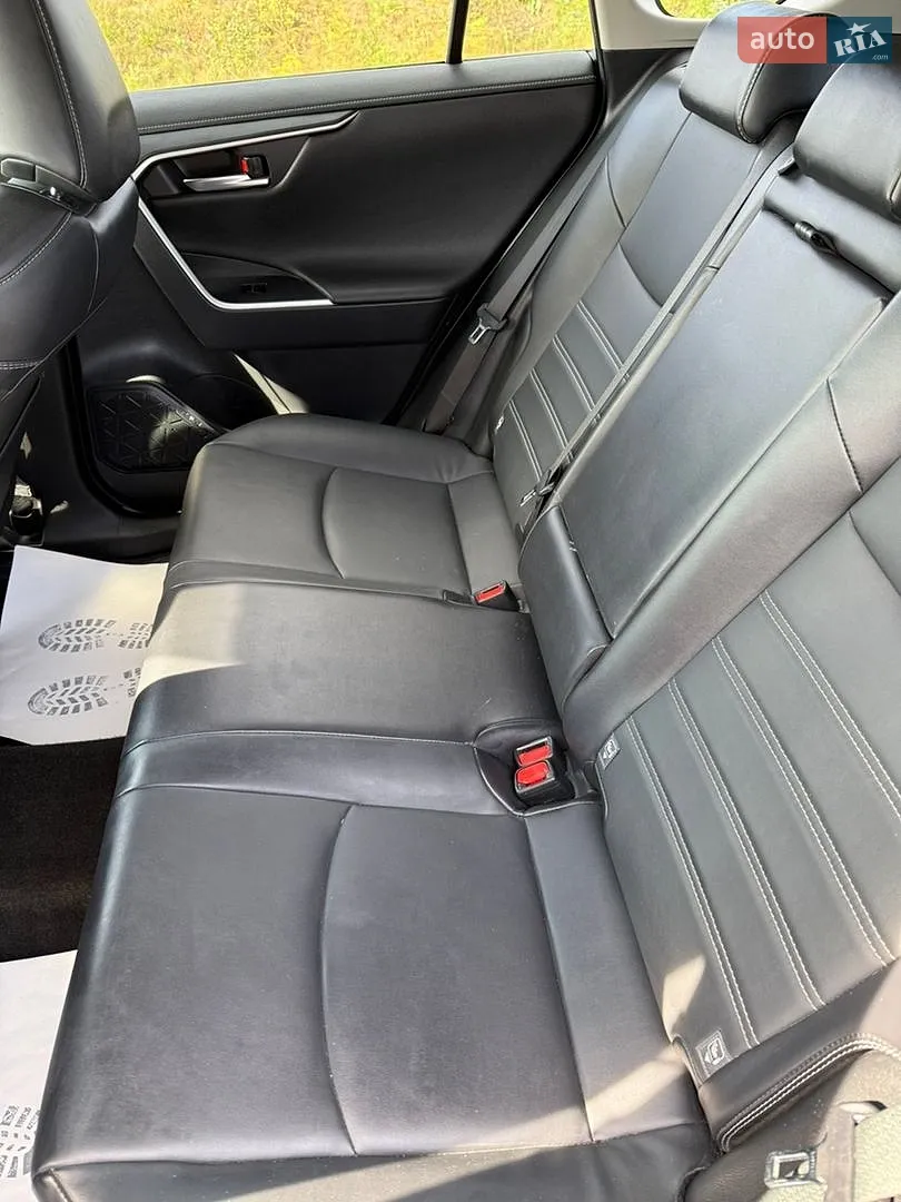 2023 Toyota RAV 4 - мініатюра 11