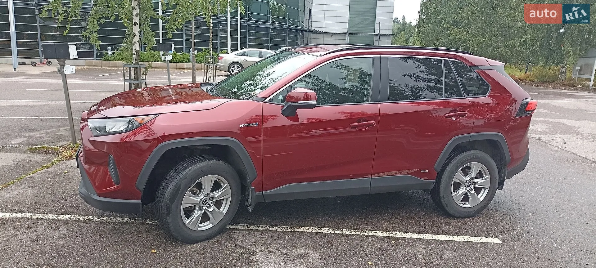 2019 Toyota RAV 4 - мініатюра 2