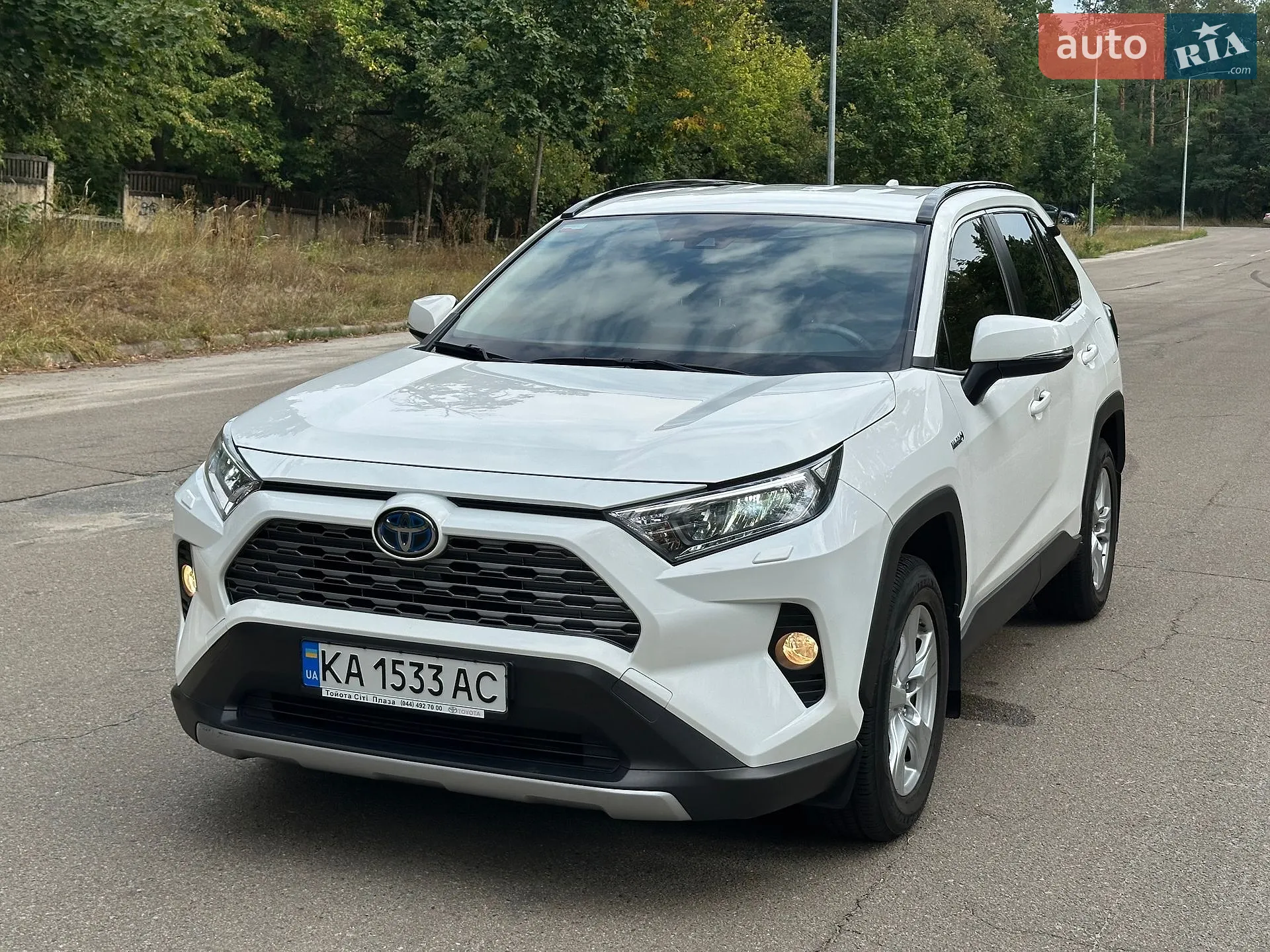 2020 Toyota RAV 4 - фото 1