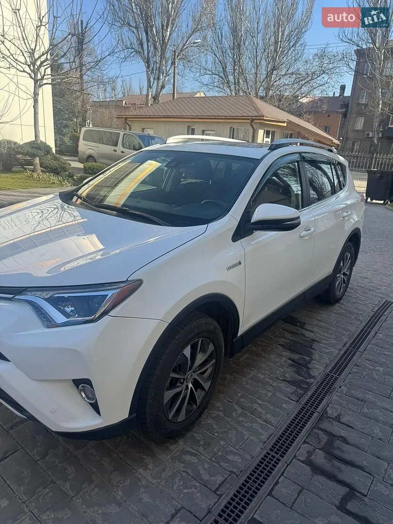 2018 Toyota RAV 4 - мініатюра 2