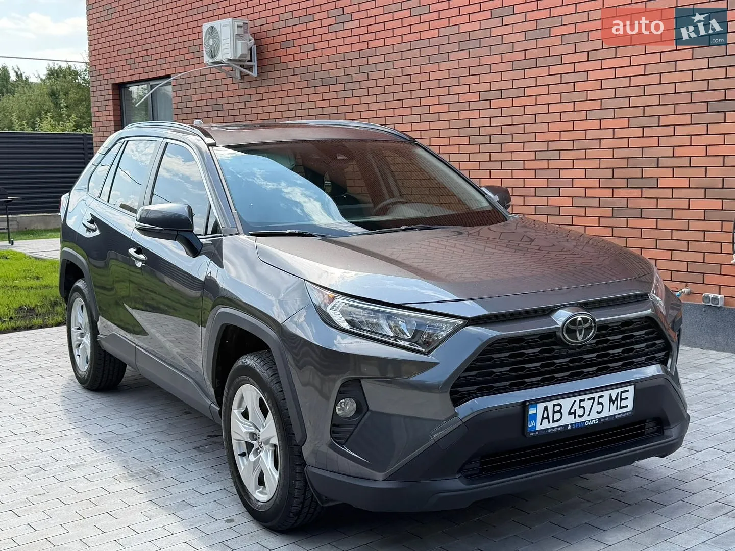 2021 Toyota RAV 4 - фото 1