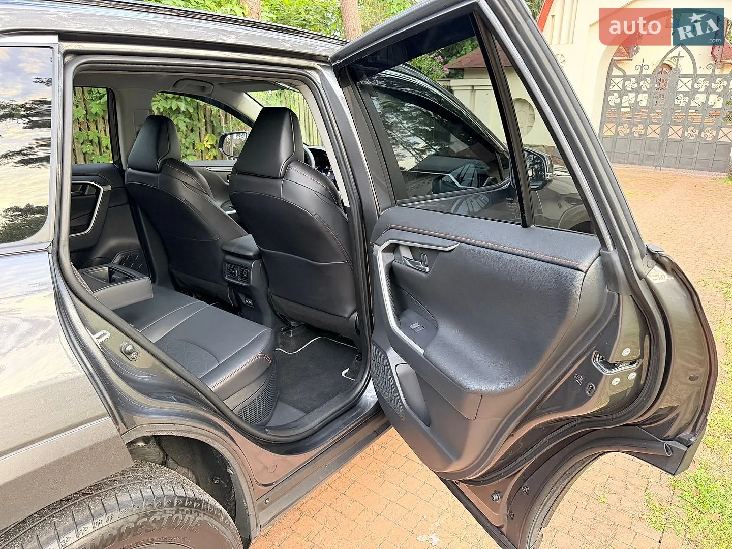2022 Toyota RAV 4 - мініатюра 17