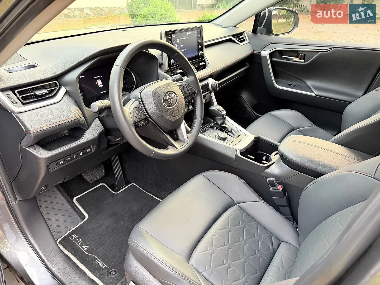 2022 Toyota RAV 4 - мініатюра 61