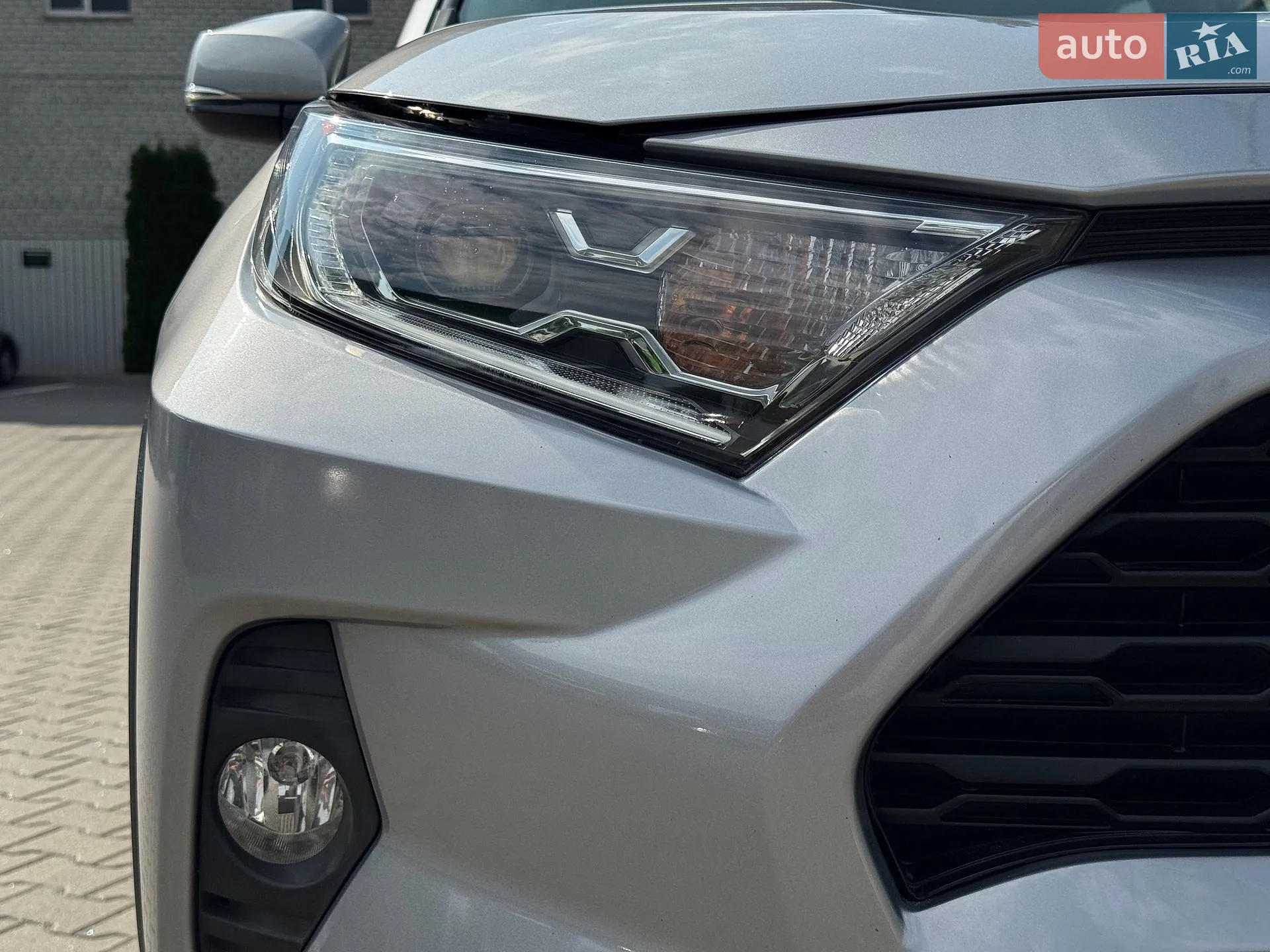 2020 Toyota RAV 4 - мініатюра 13