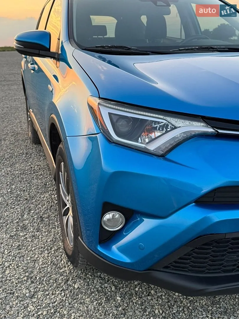 2016 Toyota RAV 4 - мініатюра 3