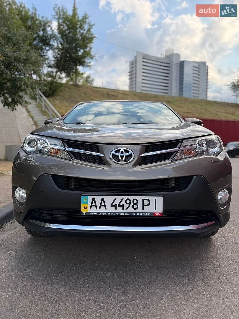 2013 Toyota RAV 4 - мініатюра 5