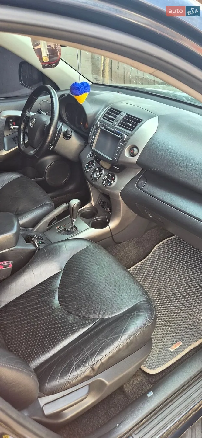 2010 Toyota RAV 4 - мініатюра 8