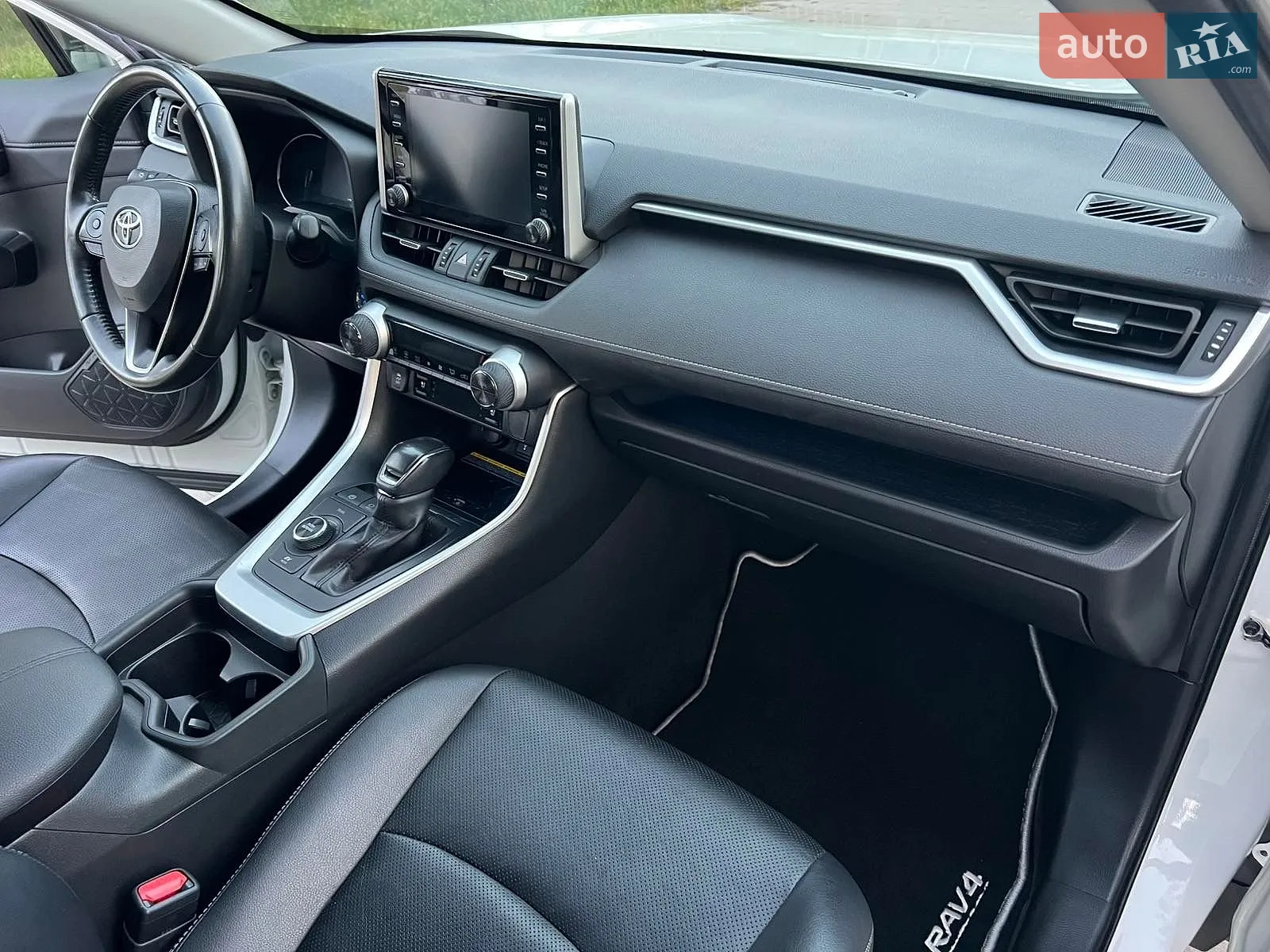 2020 Toyota RAV 4 - мініатюра 38