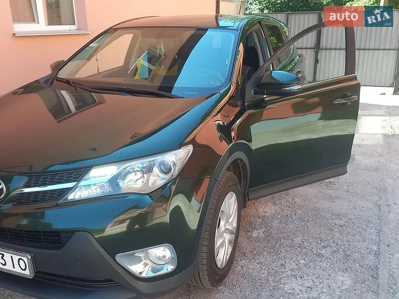 Toyota RAV4 2013