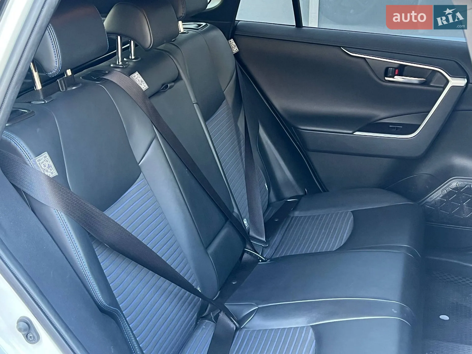 2020 Toyota RAV 4 - мініатюра 14